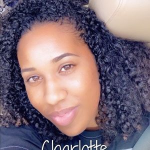 Meet your Posher, Whitney